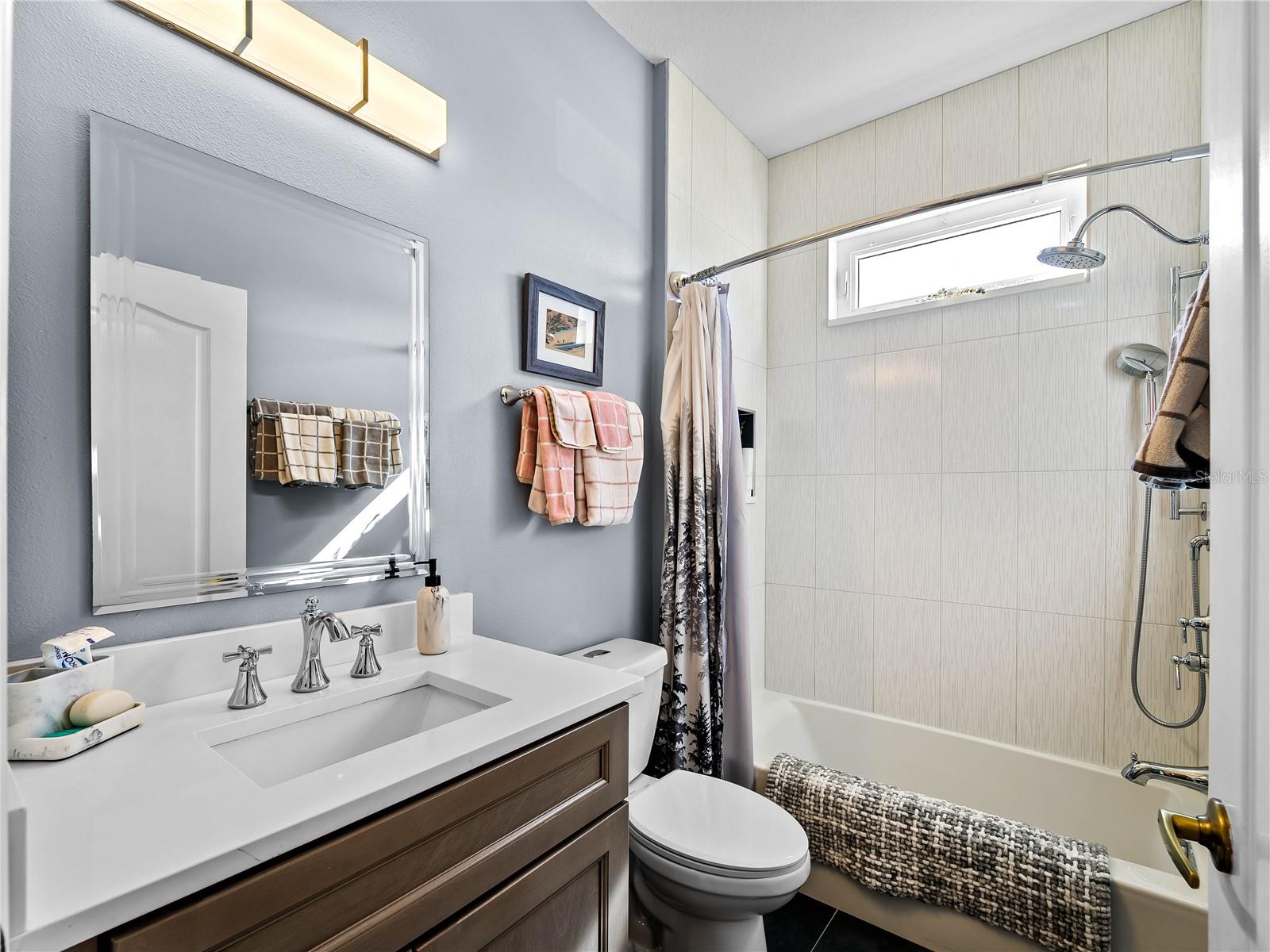 8419 WHISPERING WOODS CT