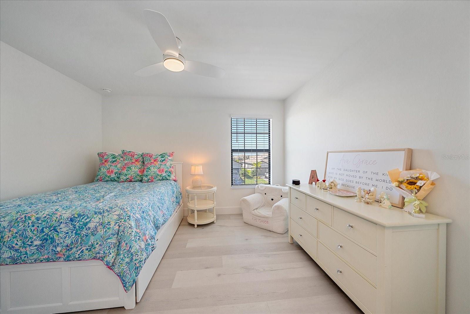 14904 SERENE SHORES LOOP