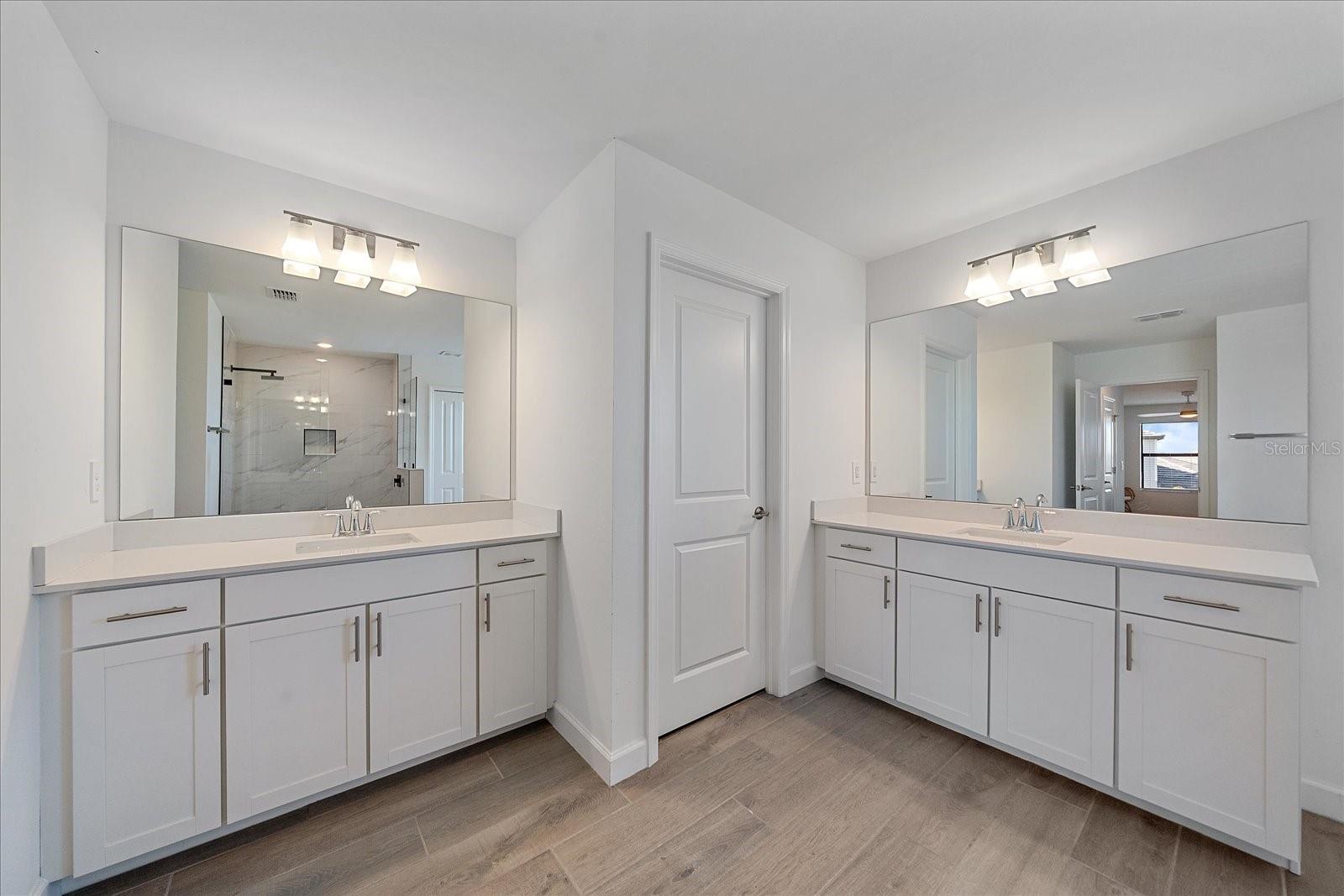 14904 SERENE SHORES LOOP