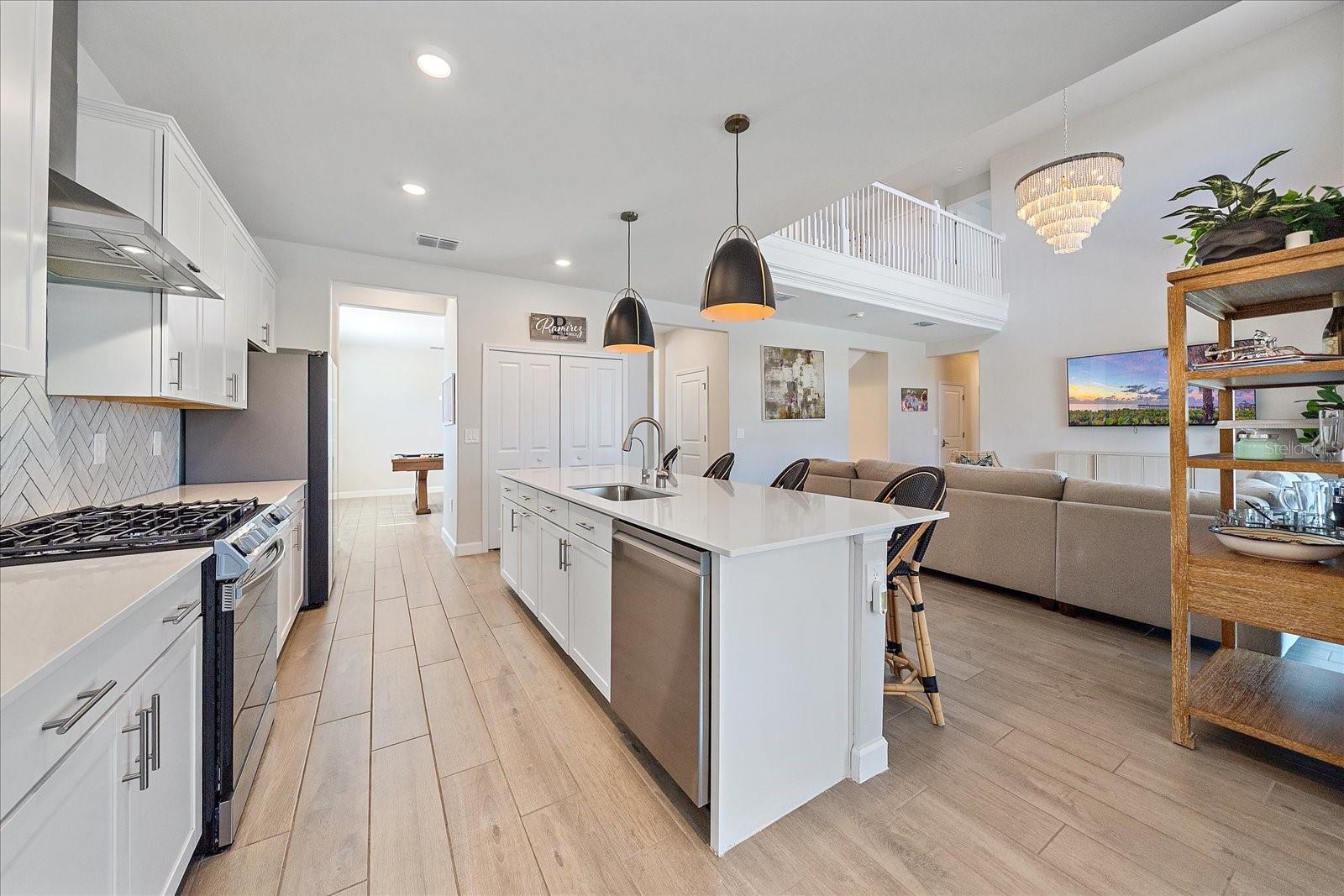 14904 SERENE SHORES LOOP