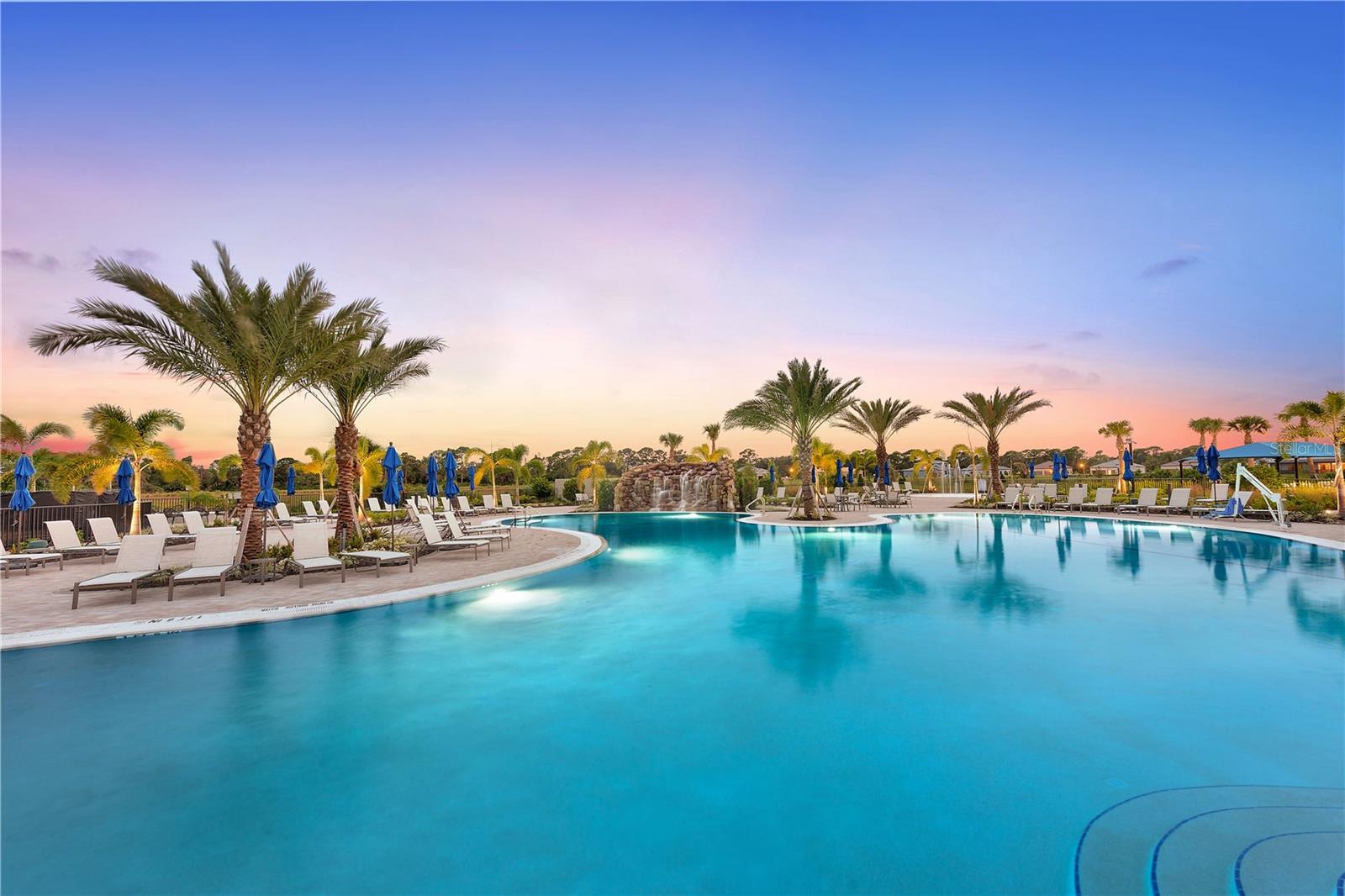 6059 SAWGRASS LAKE CT