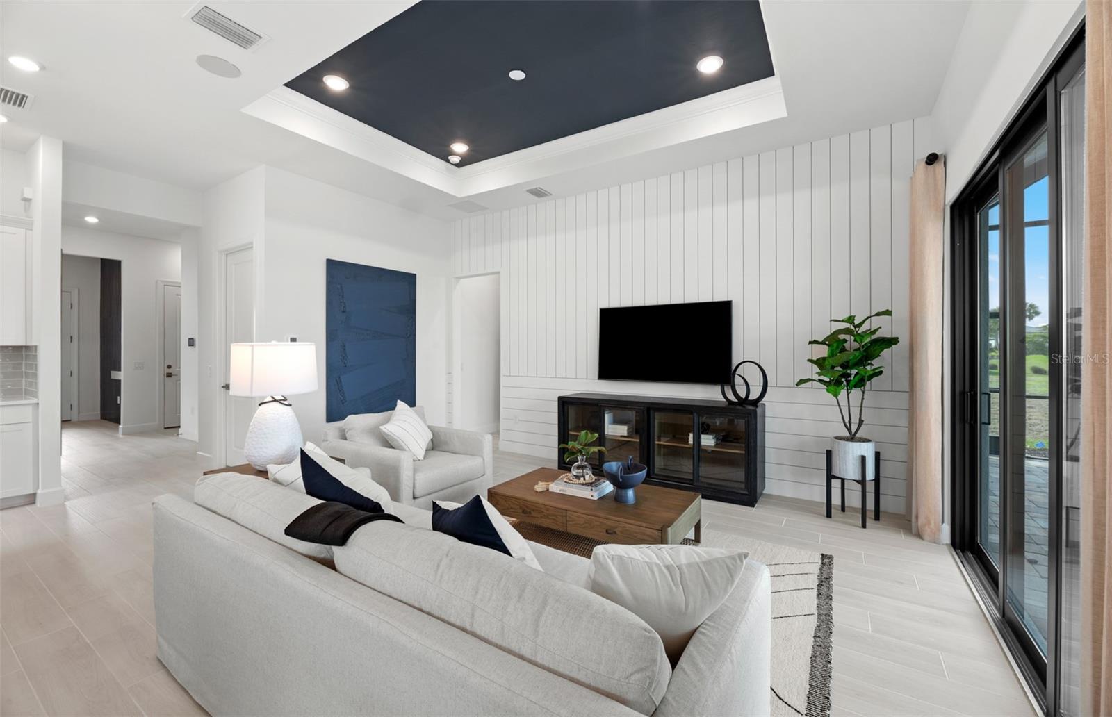 6059 SAWGRASS LAKE CT