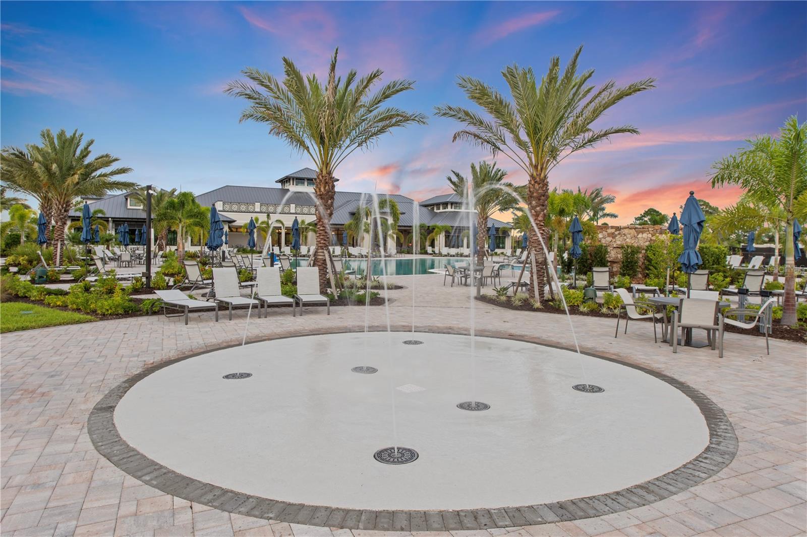 6059 SAWGRASS LAKE CT