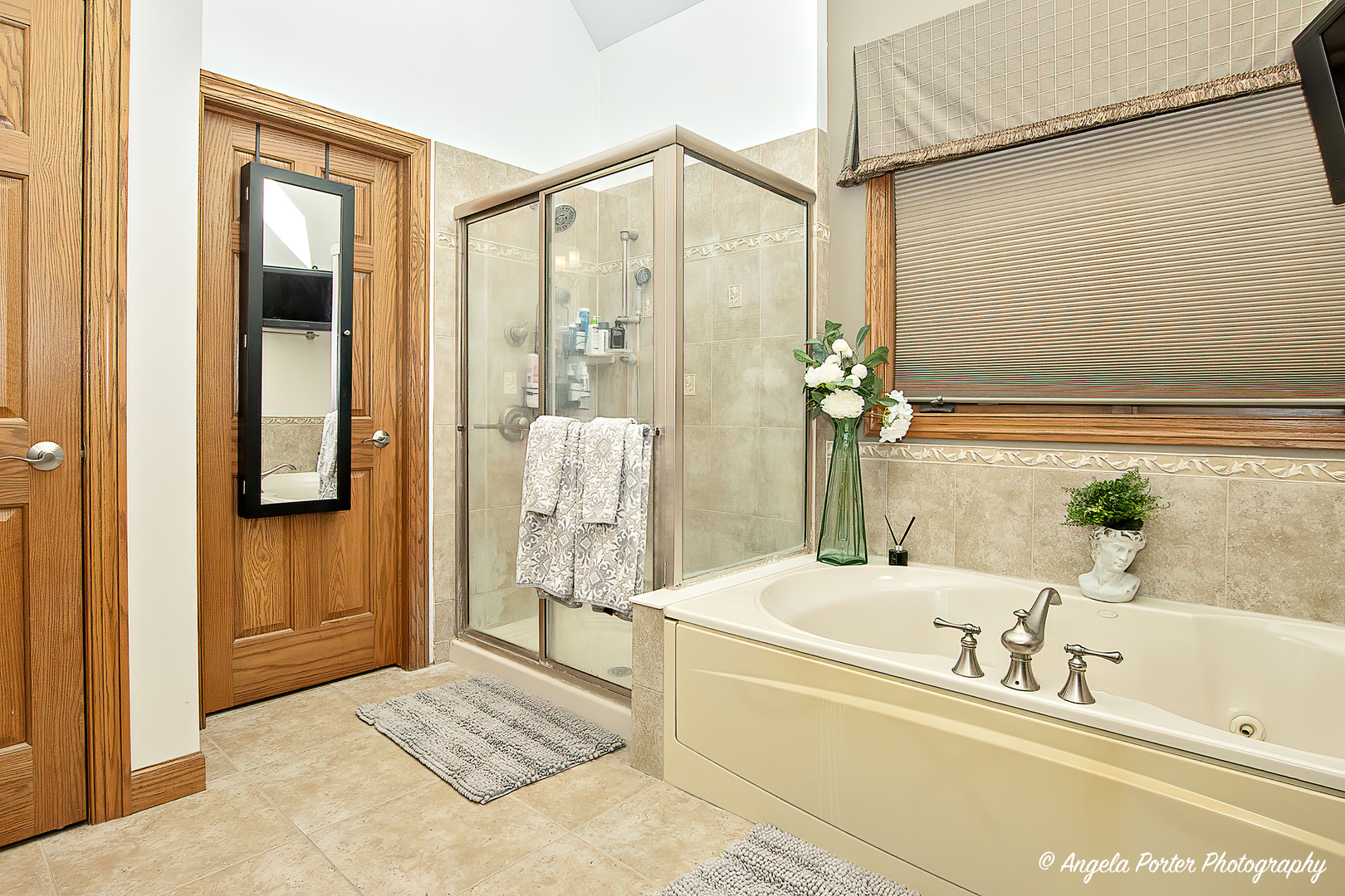 3414 Forest Ridge Drive