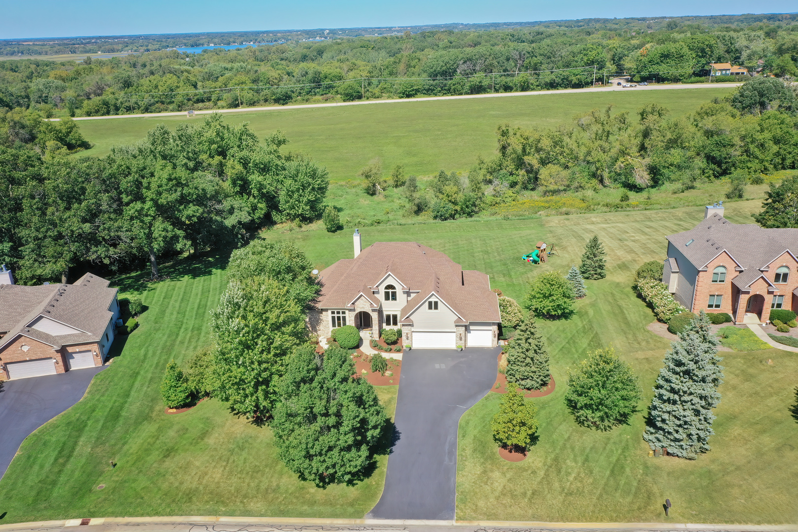3414 Forest Ridge Drive