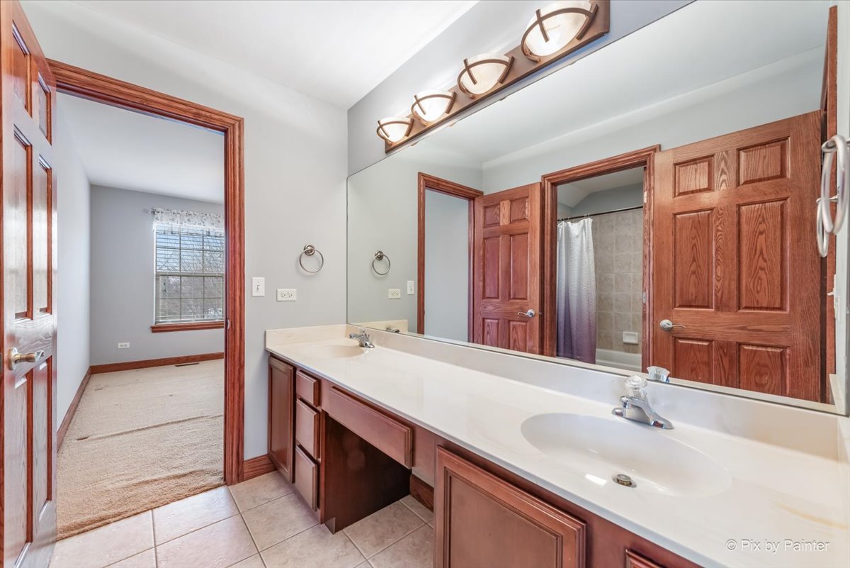 5708 Dakota Ridge