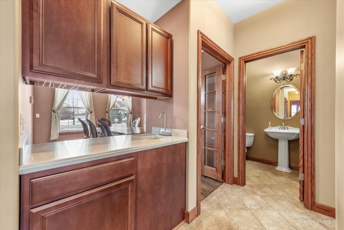 5708 Dakota Ridge