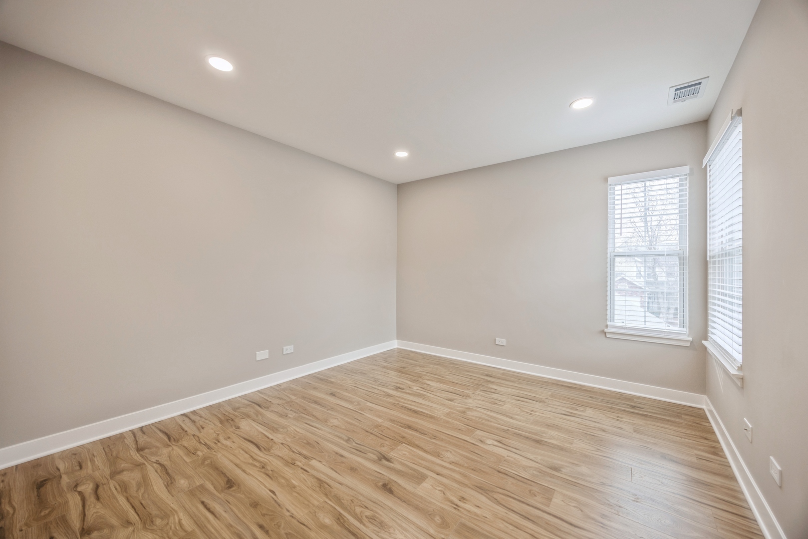 1350 Essex Street Unit: 1350