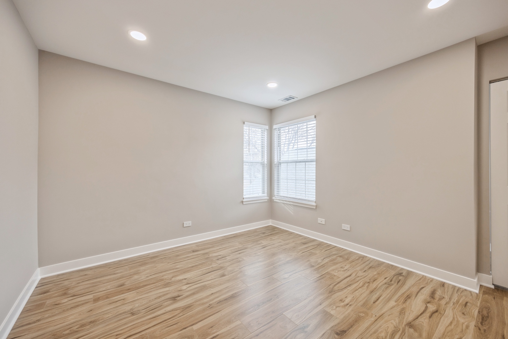 1350 Essex Street Unit: 1350