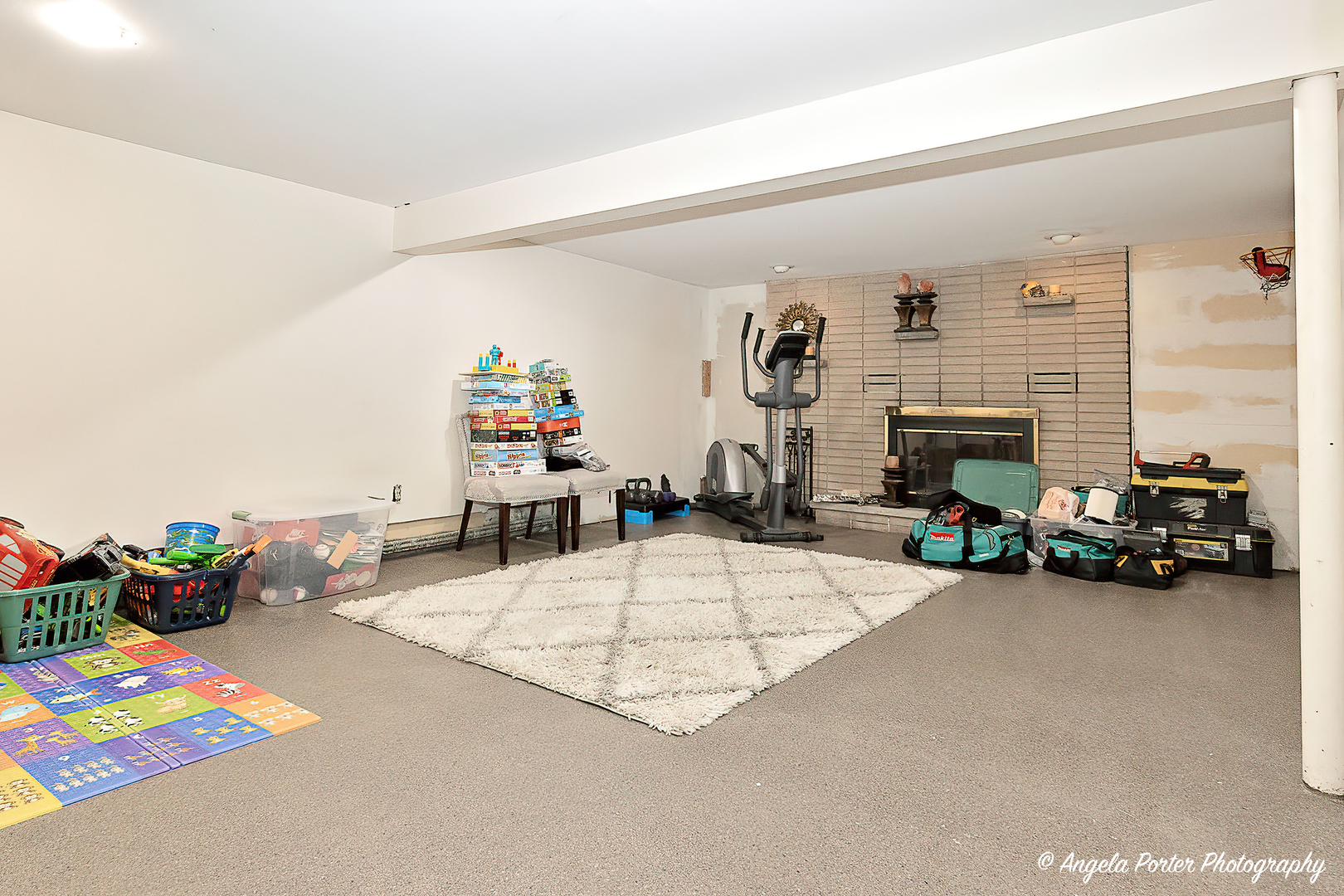 10105 William Street