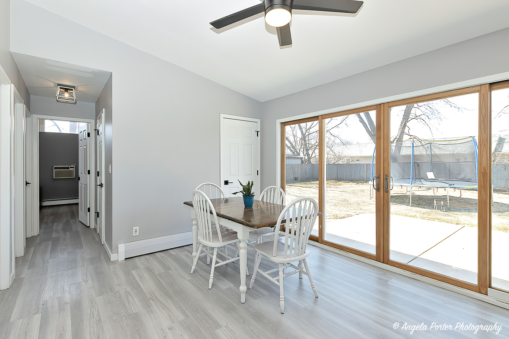 10105 William Street