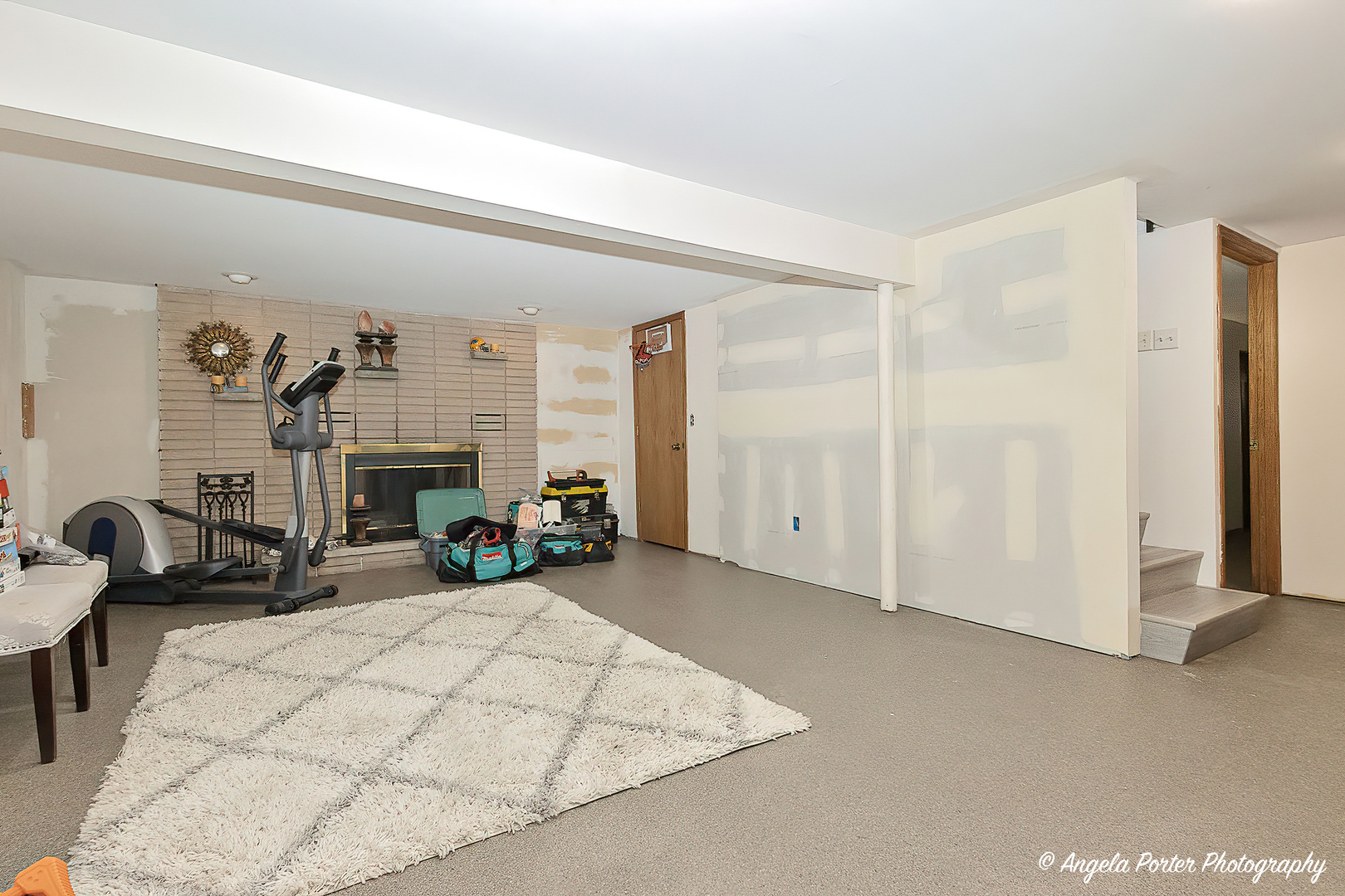 10105 William Street