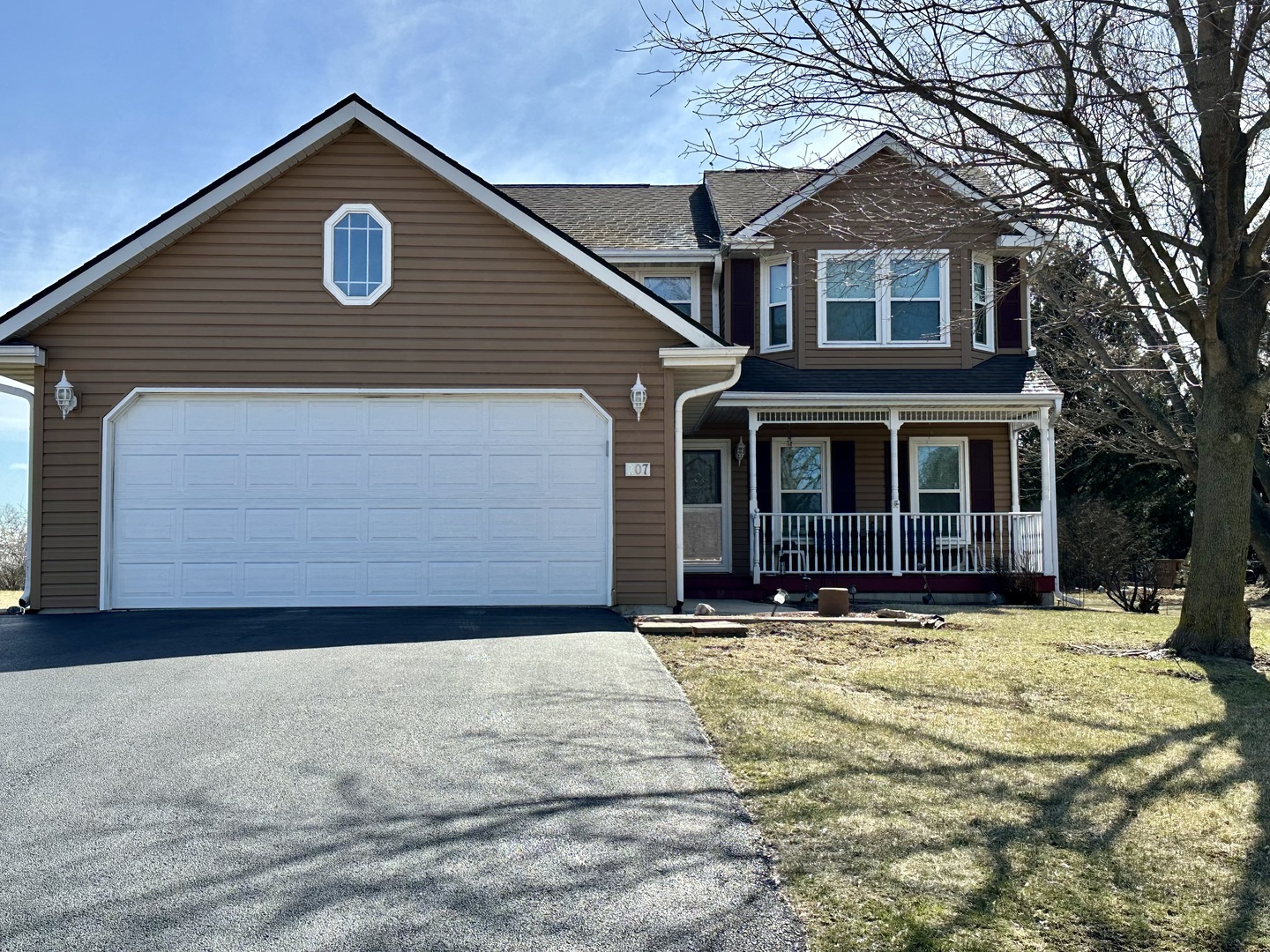 207 Hastings Way SW