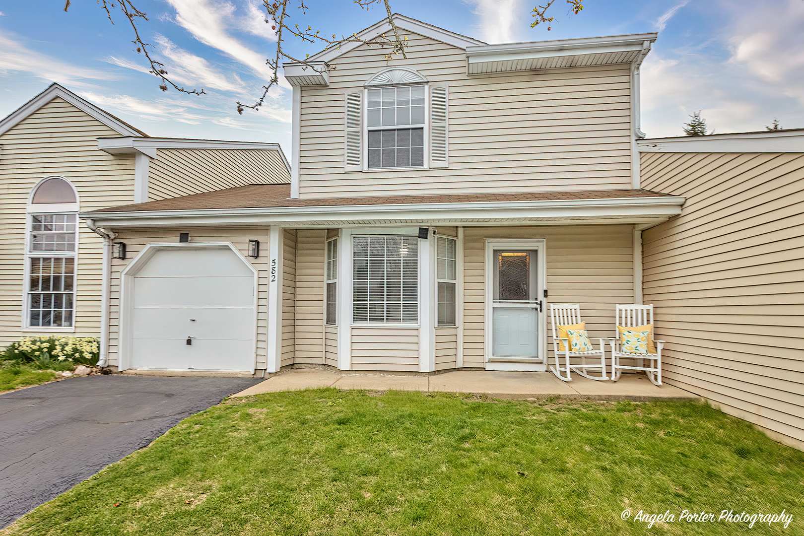 582 Nantucket Way