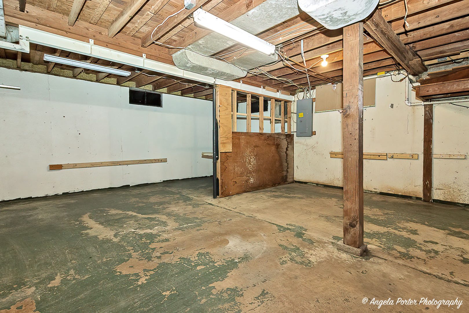 7422 Center Drive