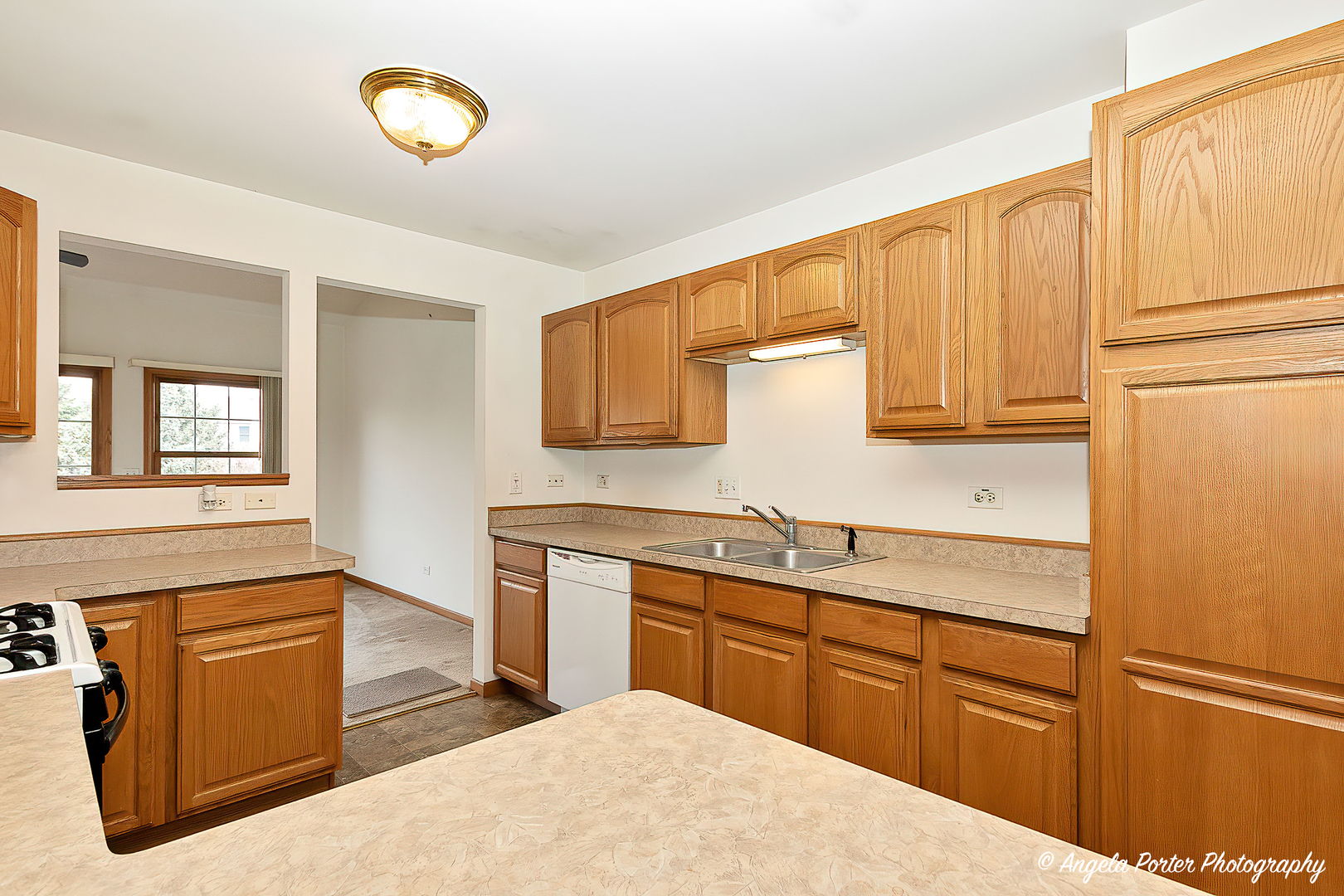 5832 Fieldstone Trail