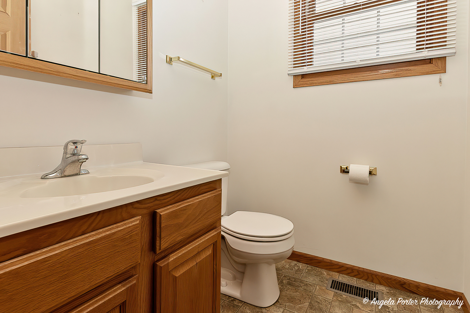 5832 Fieldstone Trail