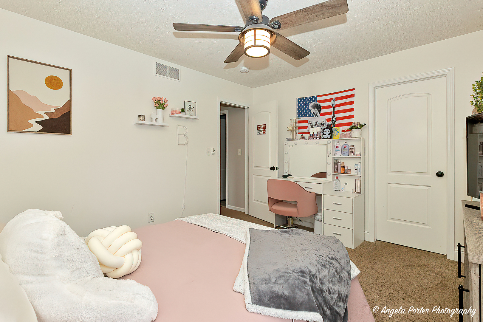 155 Shadowbrook Drive