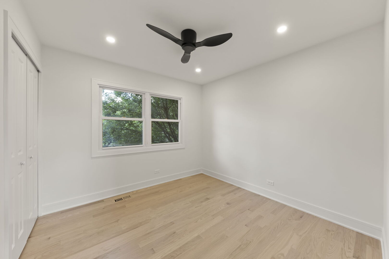 787 Bluejay Circle