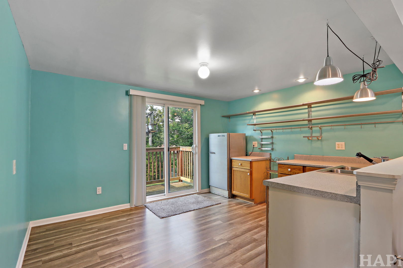 1406 Channel Beach Avenue