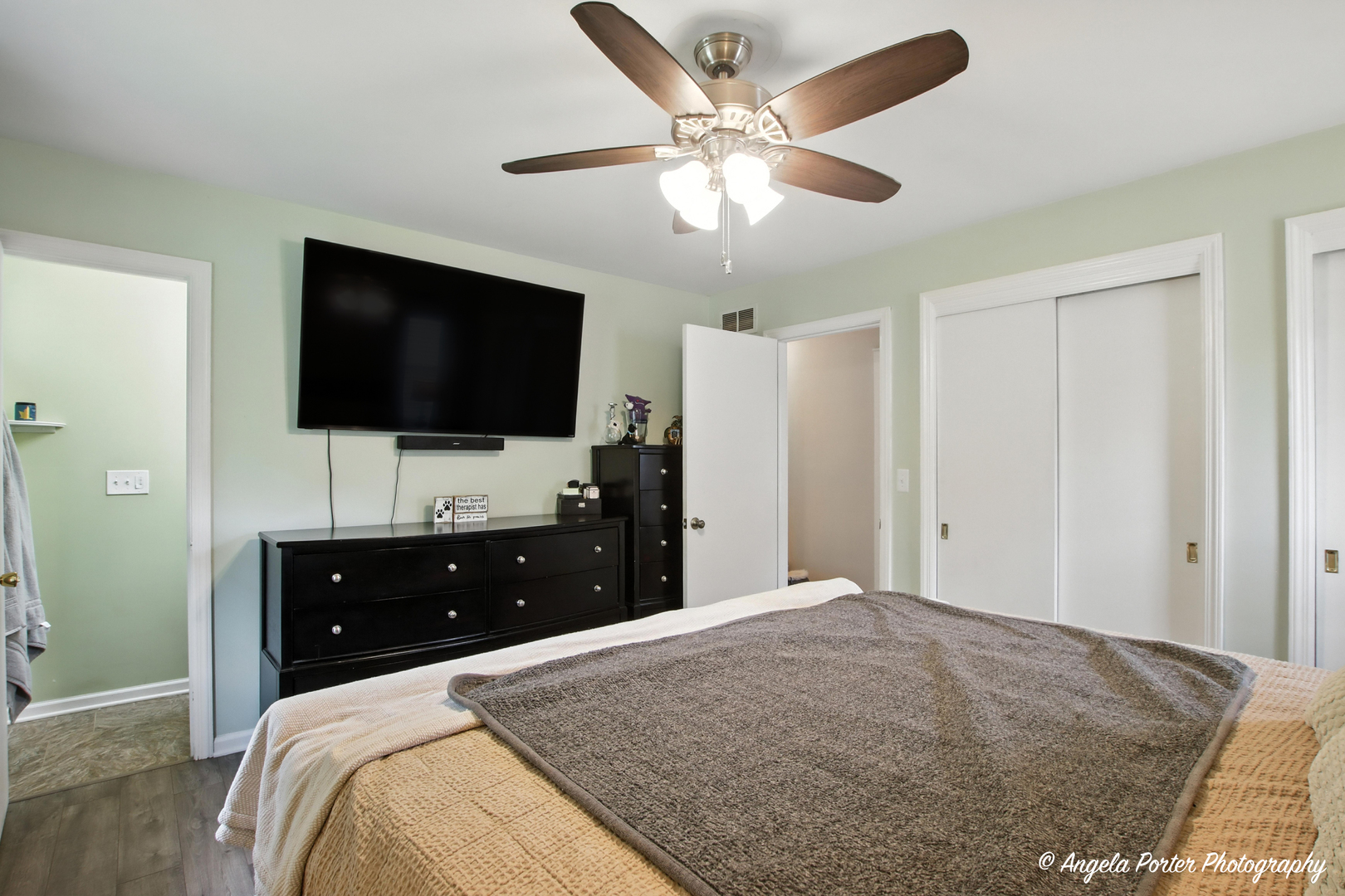 1405 Bayview Drive