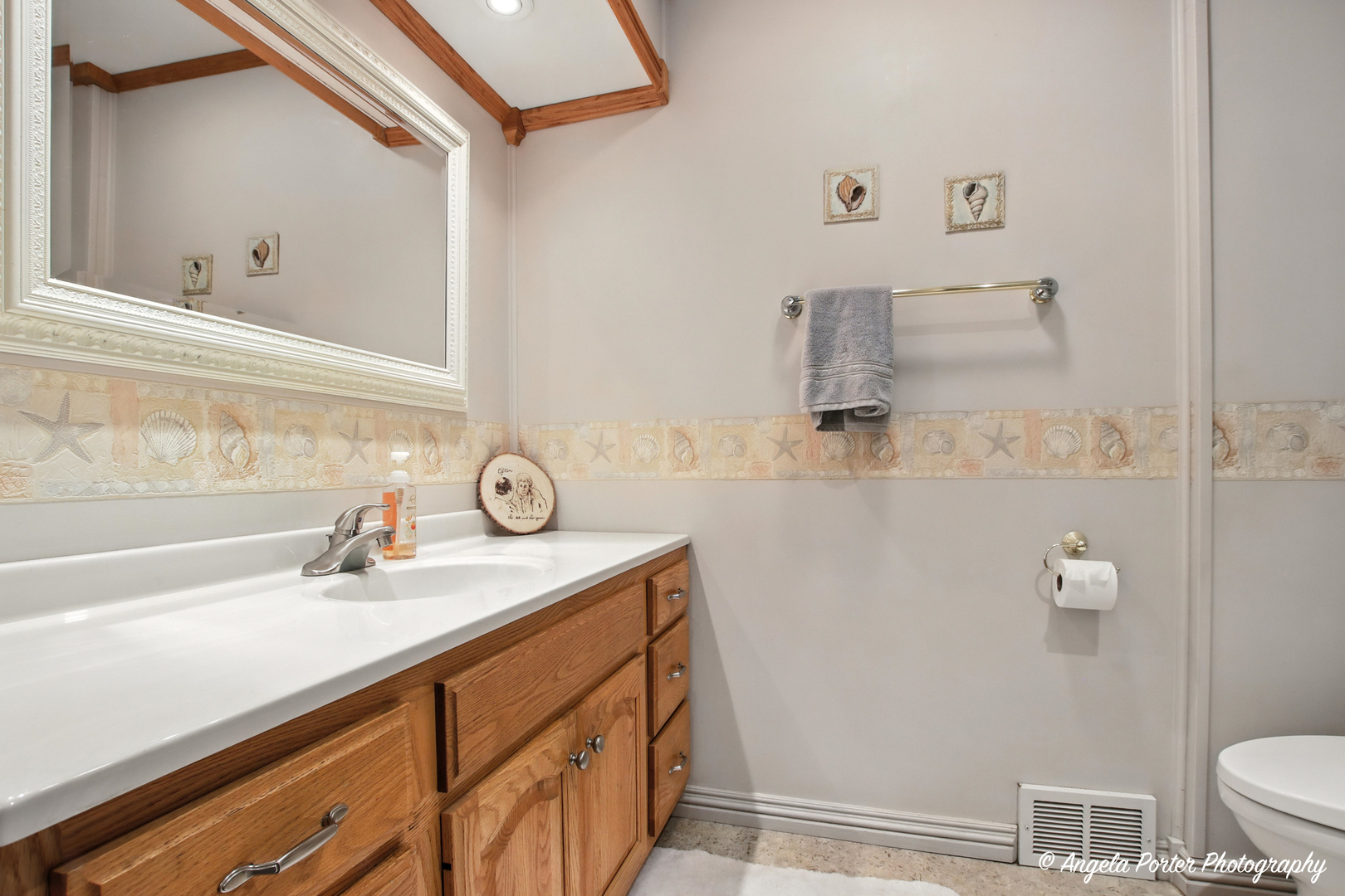 1405 Bayview Drive