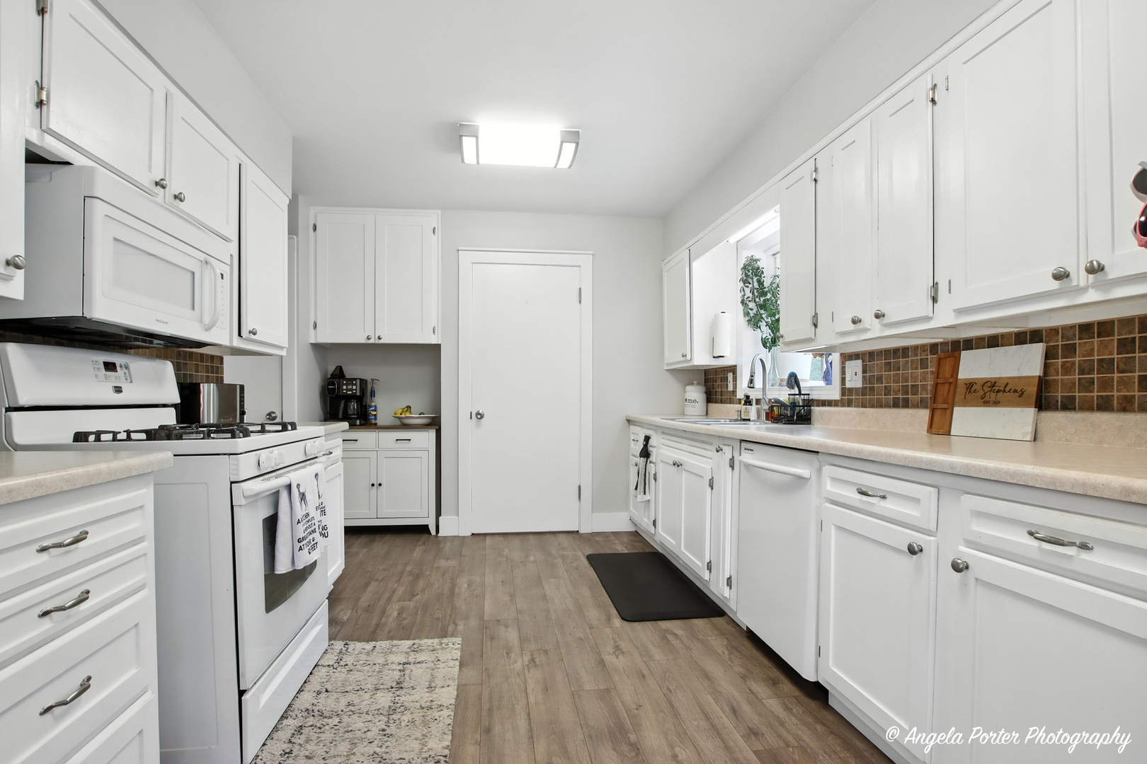 1405 Bayview Drive