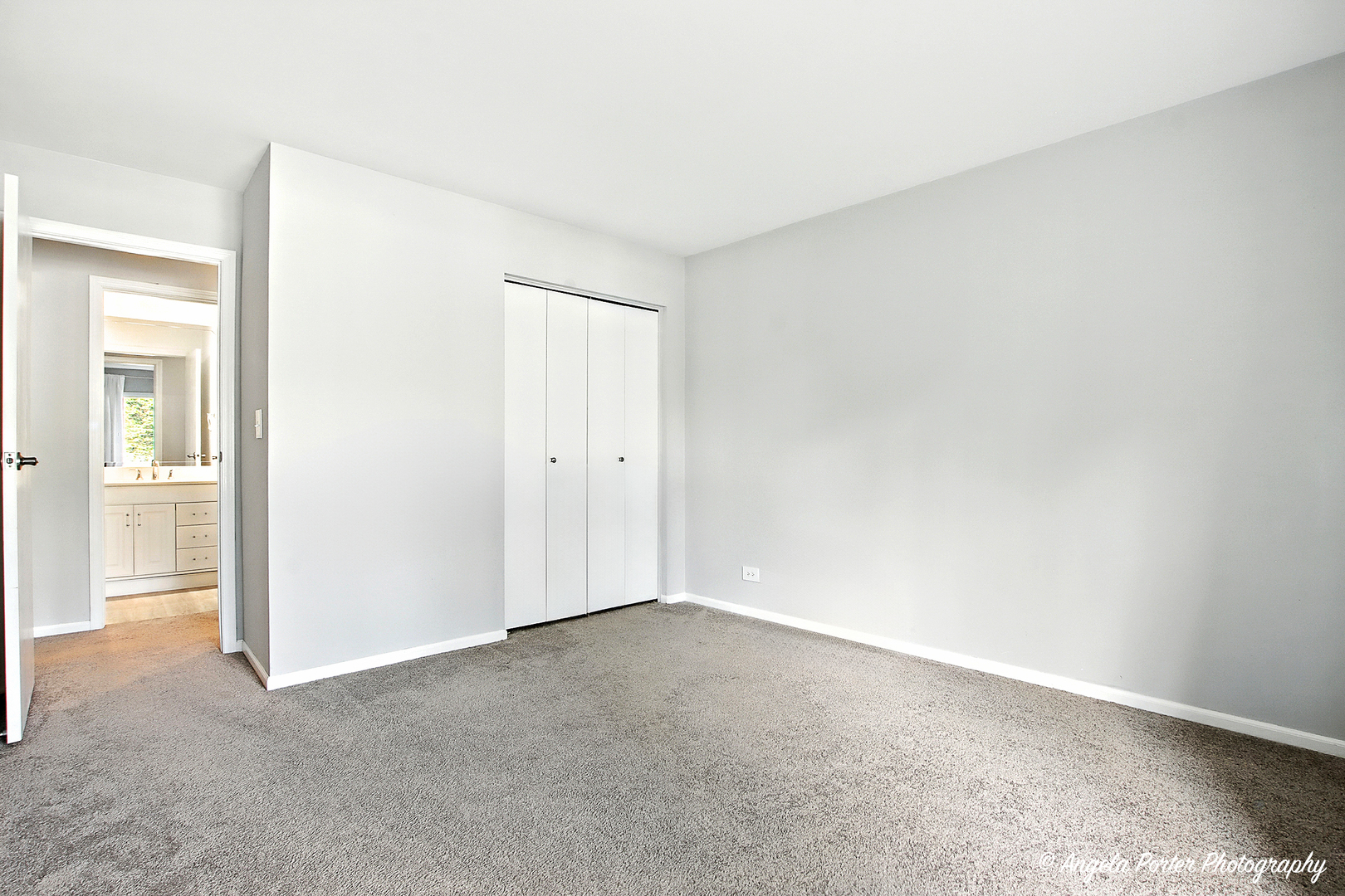 263 S Clubhouse Drive Unit: 104