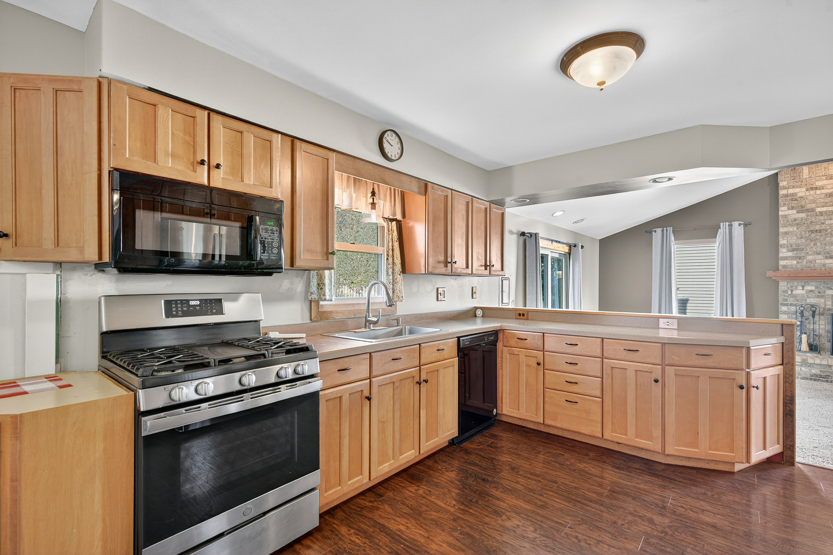 5111 Wonder Woods Drive