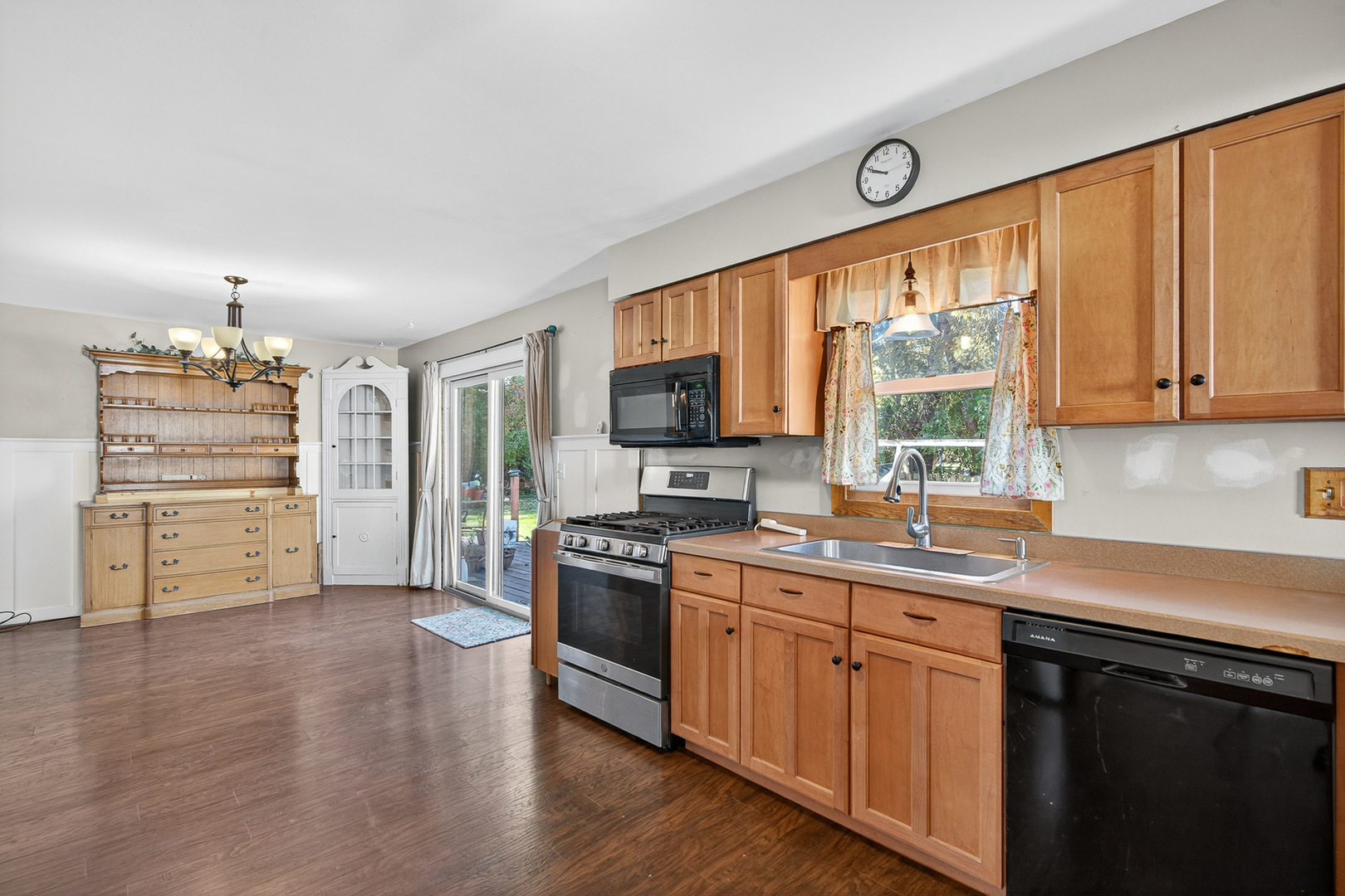 5111 Wonder Woods Drive
