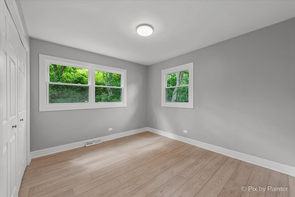 14 Lakewood Drive