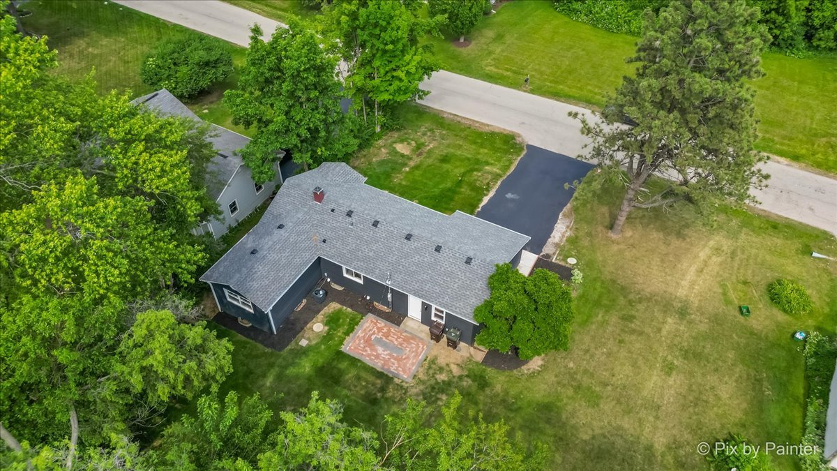14 Lakewood Drive