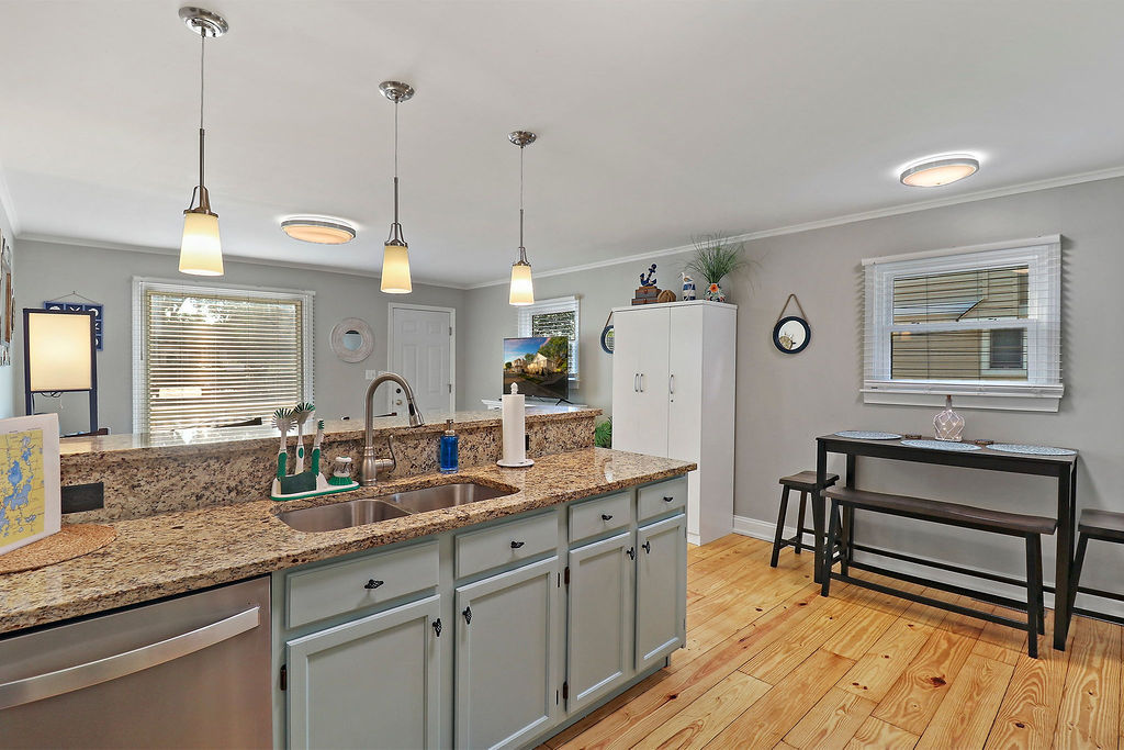 3 N Maple Avenue