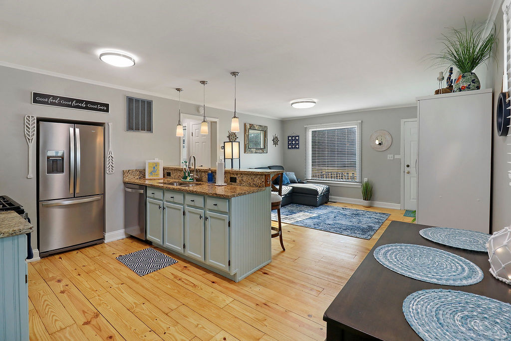 3 N Maple Avenue
