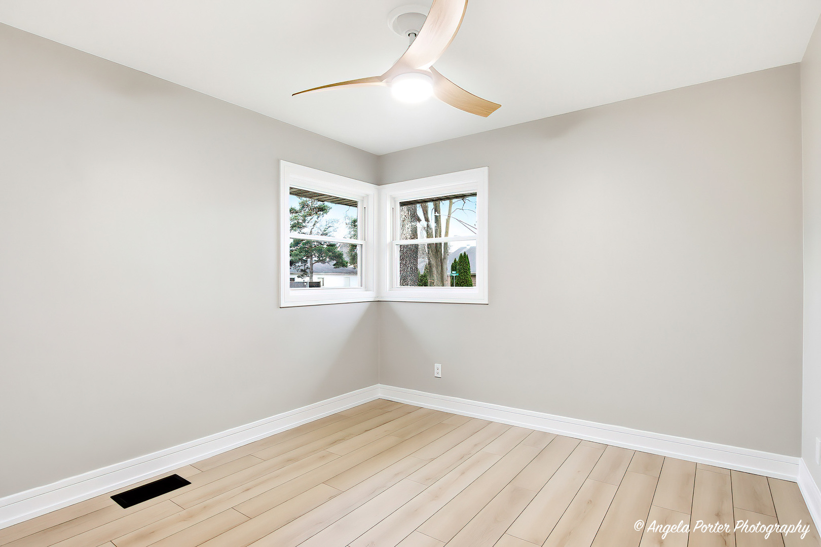 3915 Dolores Drive