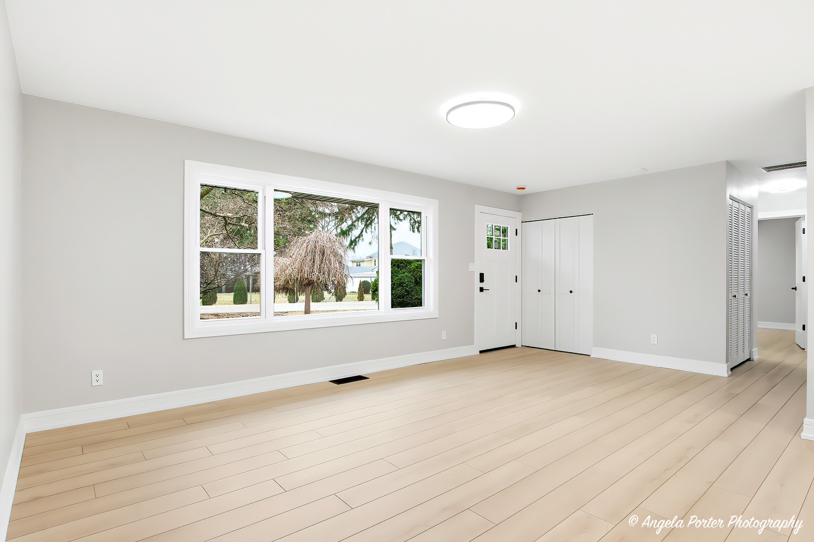 3915 Dolores Drive