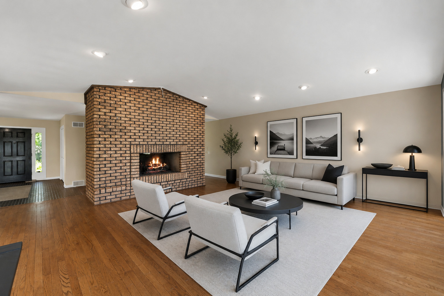 8929 ROBIN HILL ROAD Drive