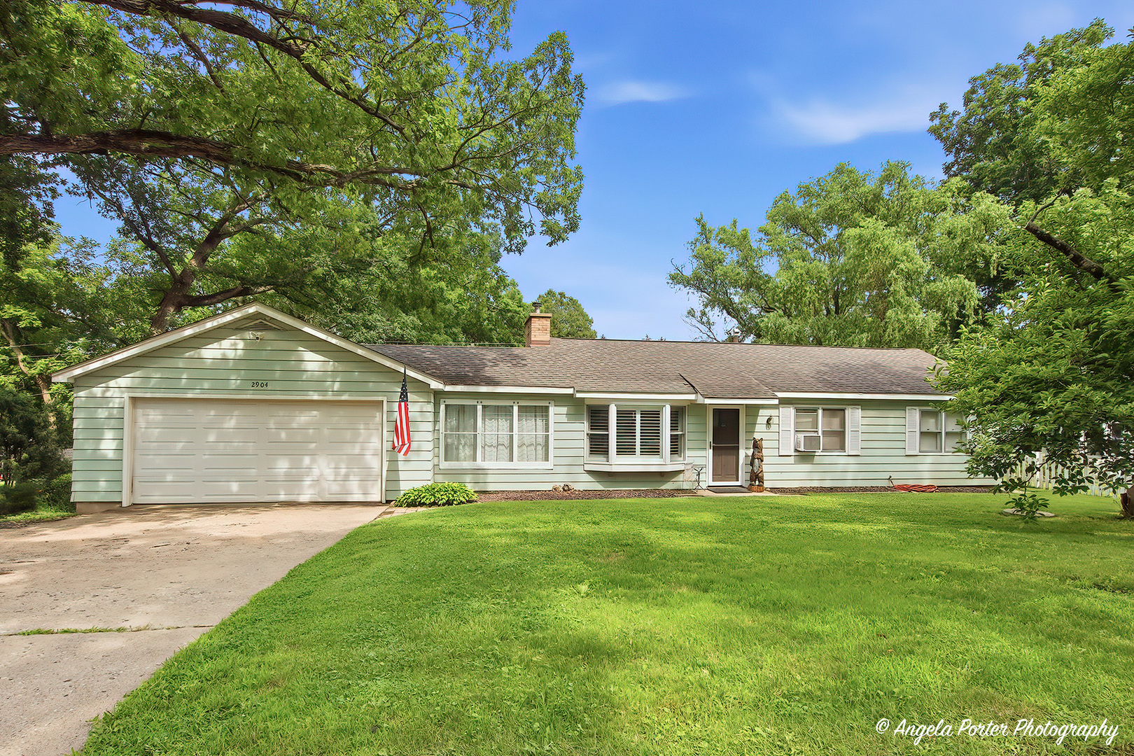 2904 Wooded Lane