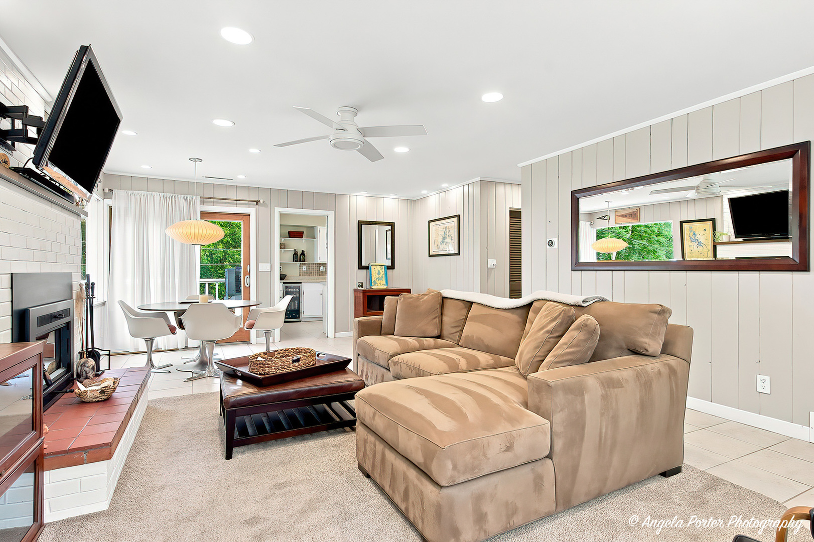 2904 Wooded Lane