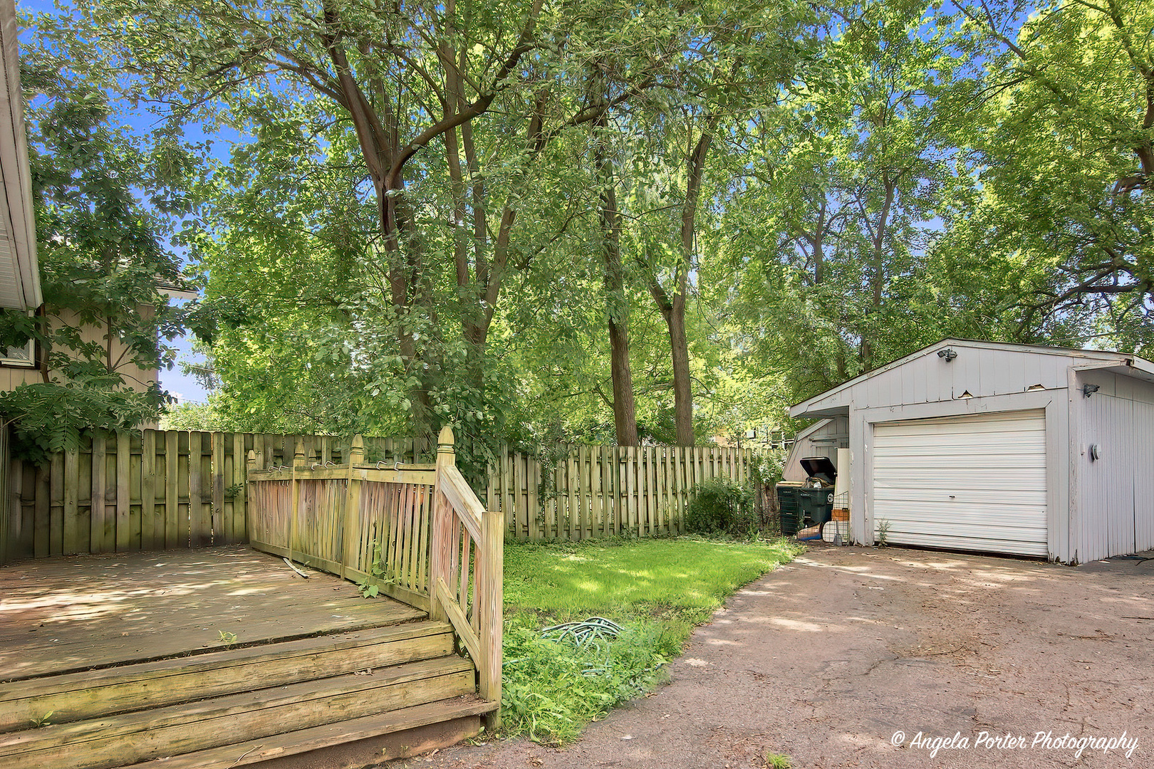 1316 N Poplar Avenue