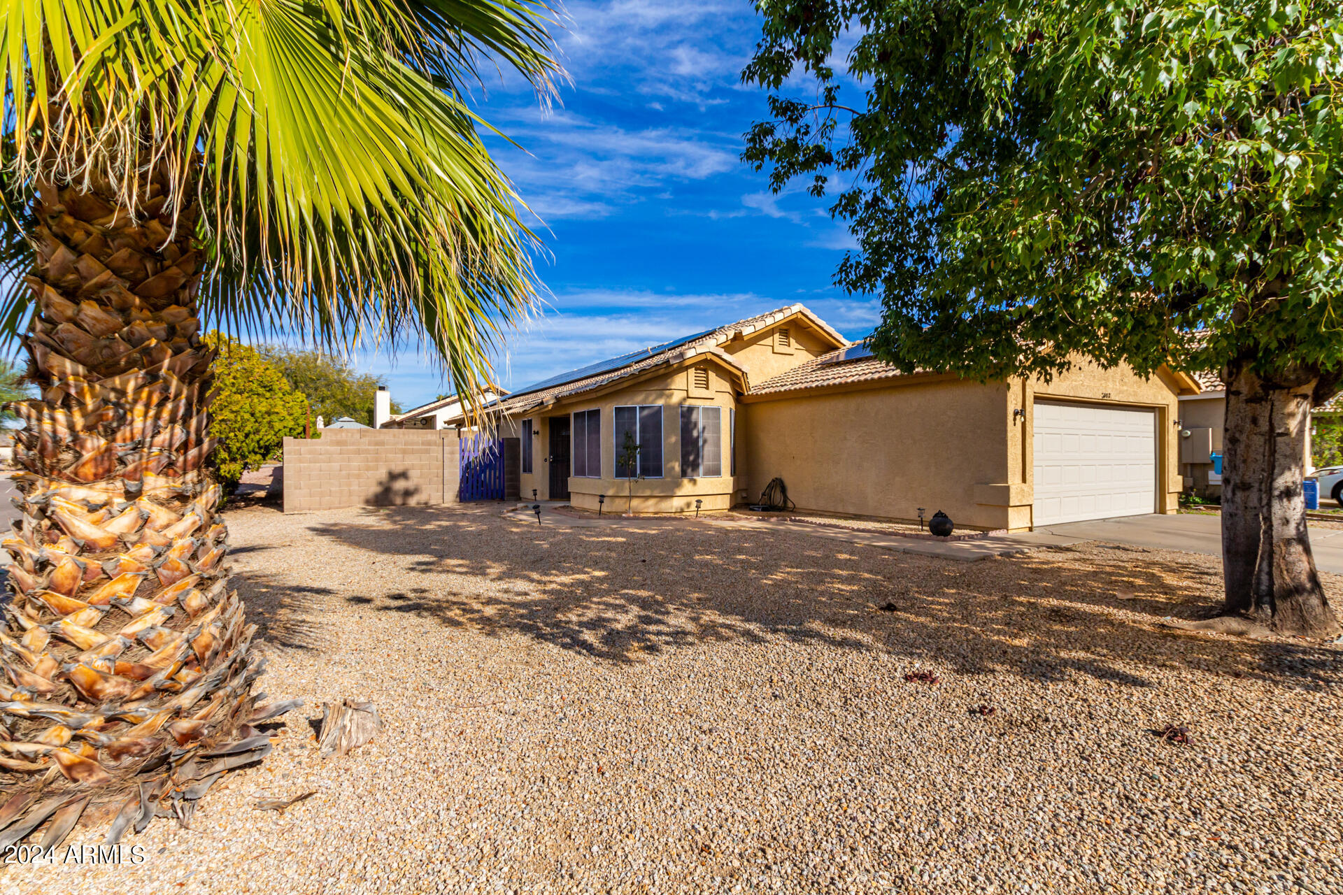 3002 E TOPEKA Drive