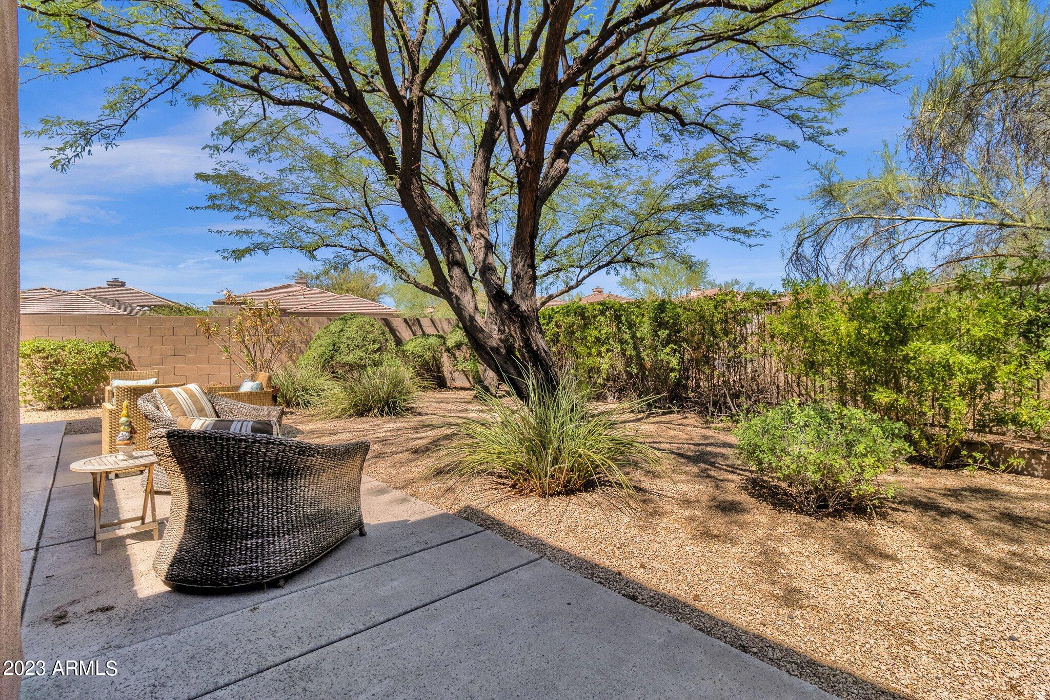 7114 E ALOE VERA Drive