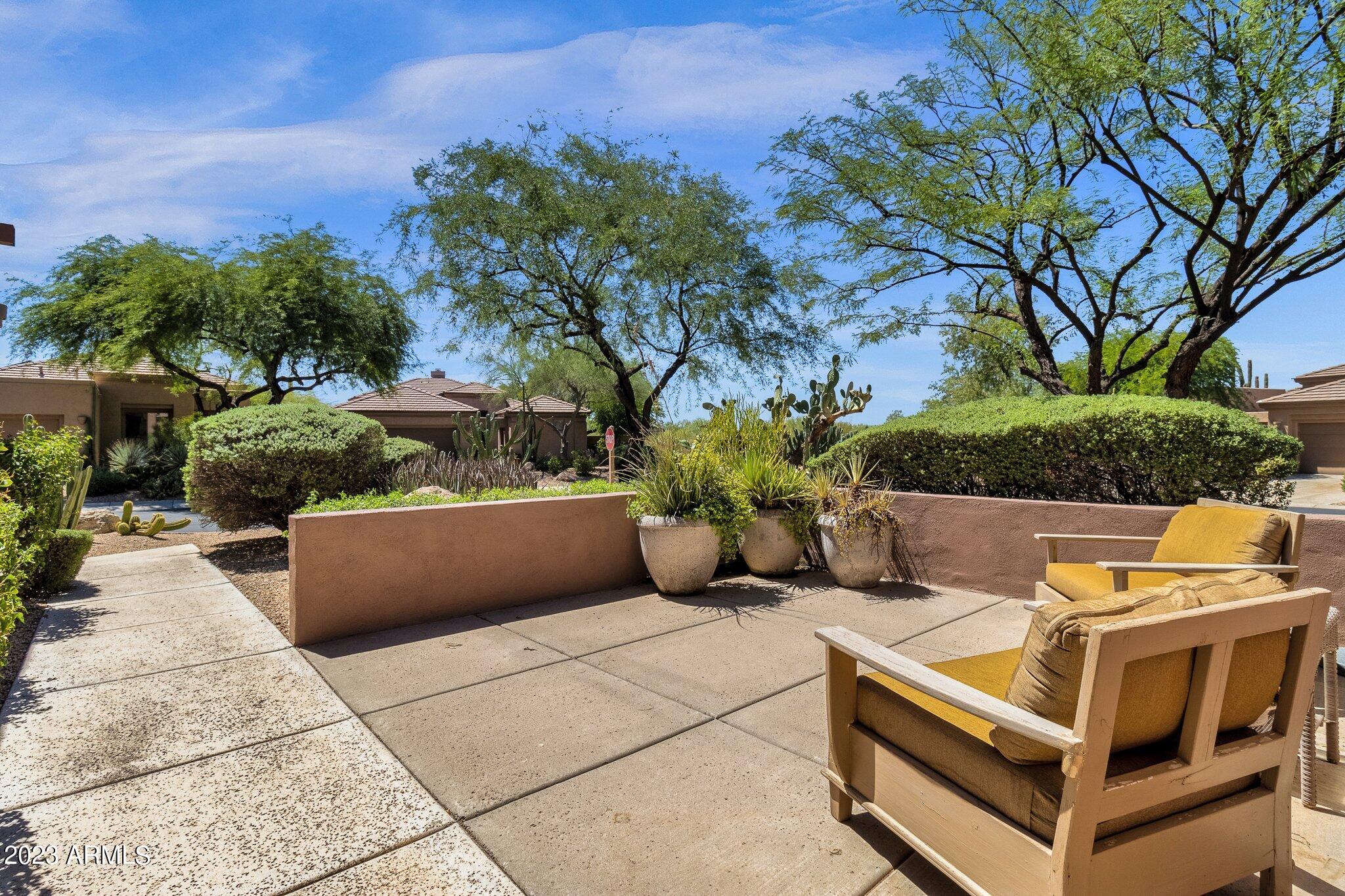 7114 E ALOE VERA Drive