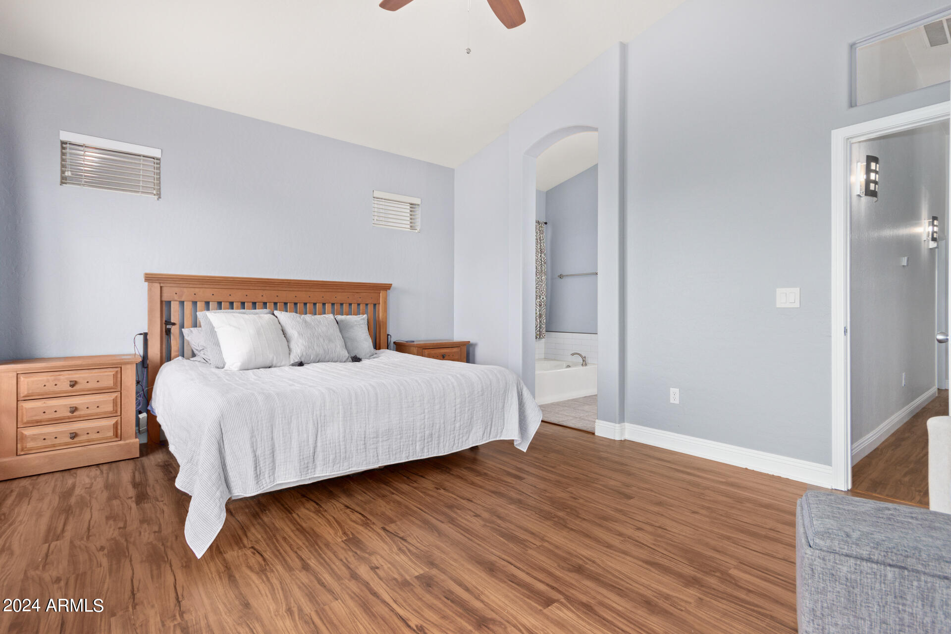 7611 E ROLAND Circle