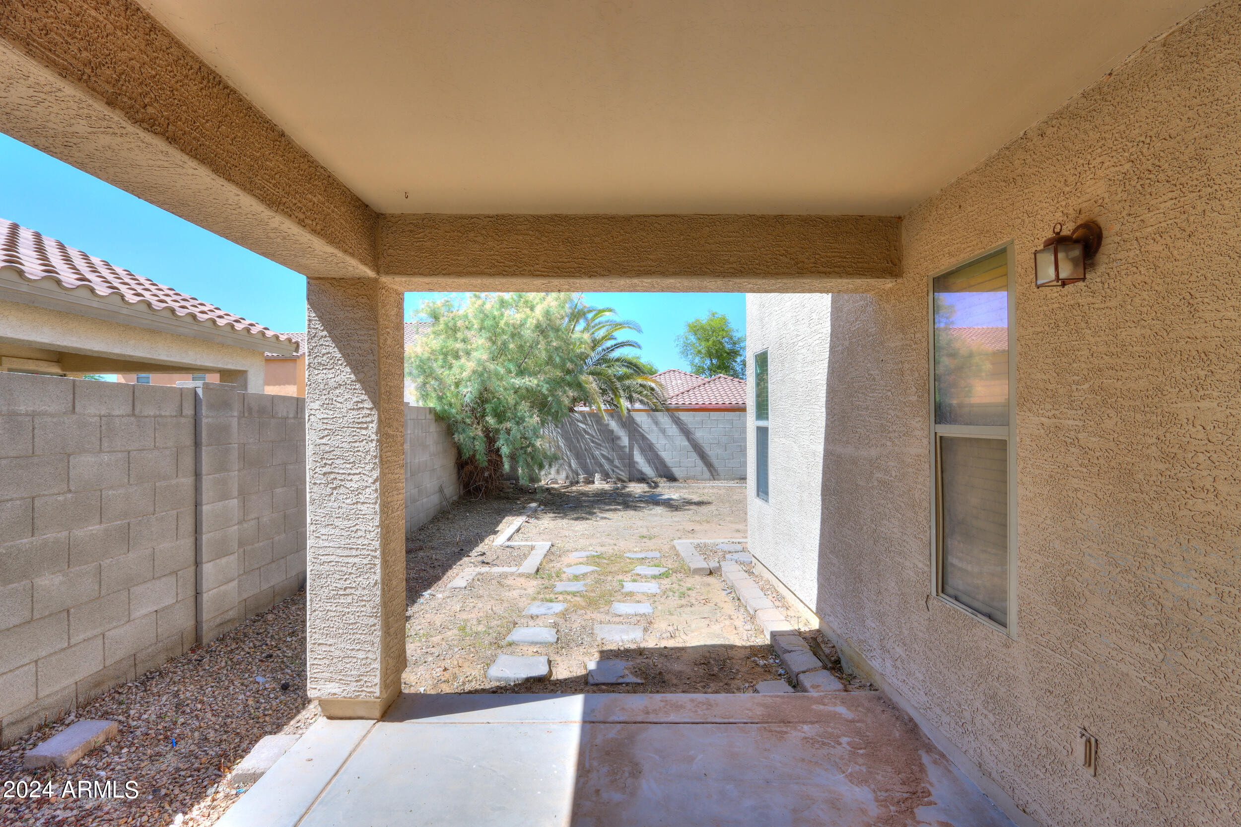 45546 W TULIP Lane