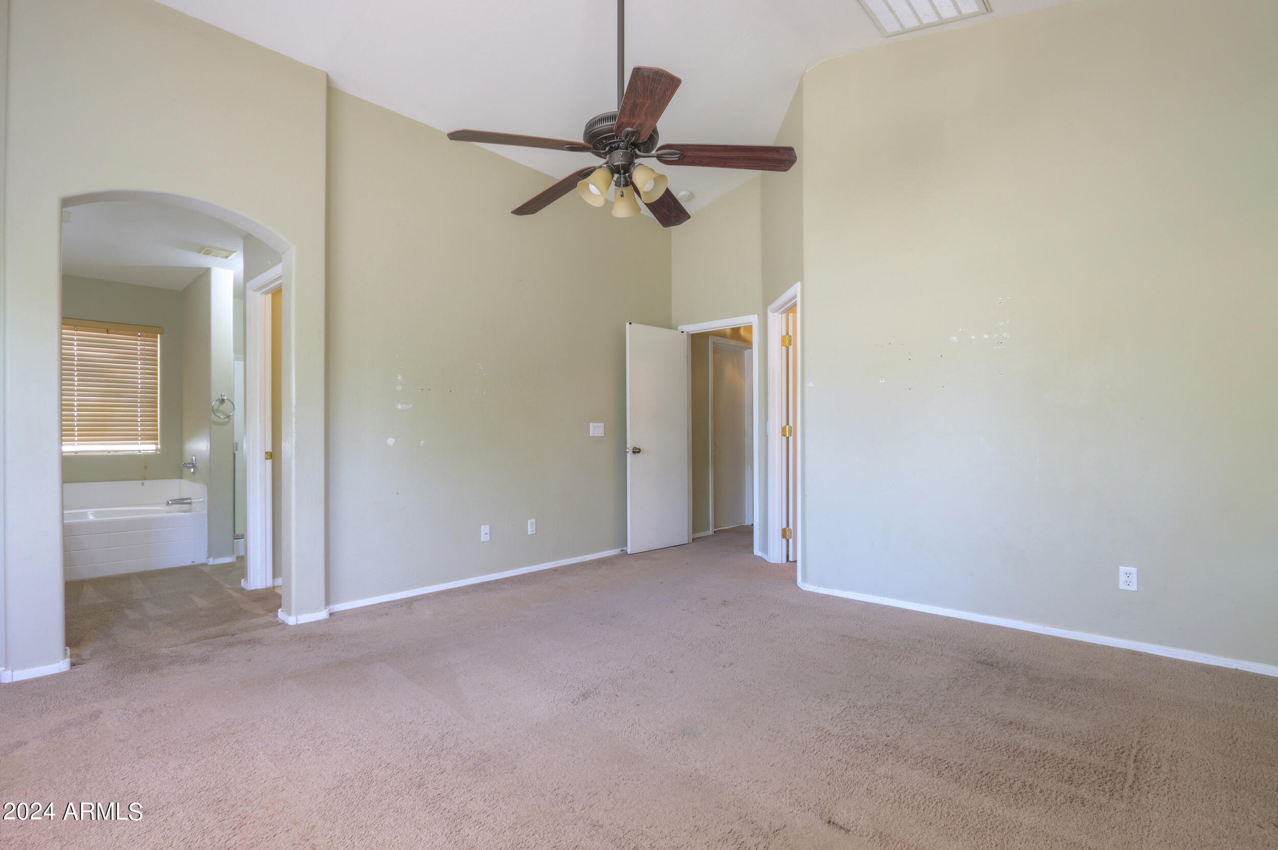 45546 W TULIP Lane