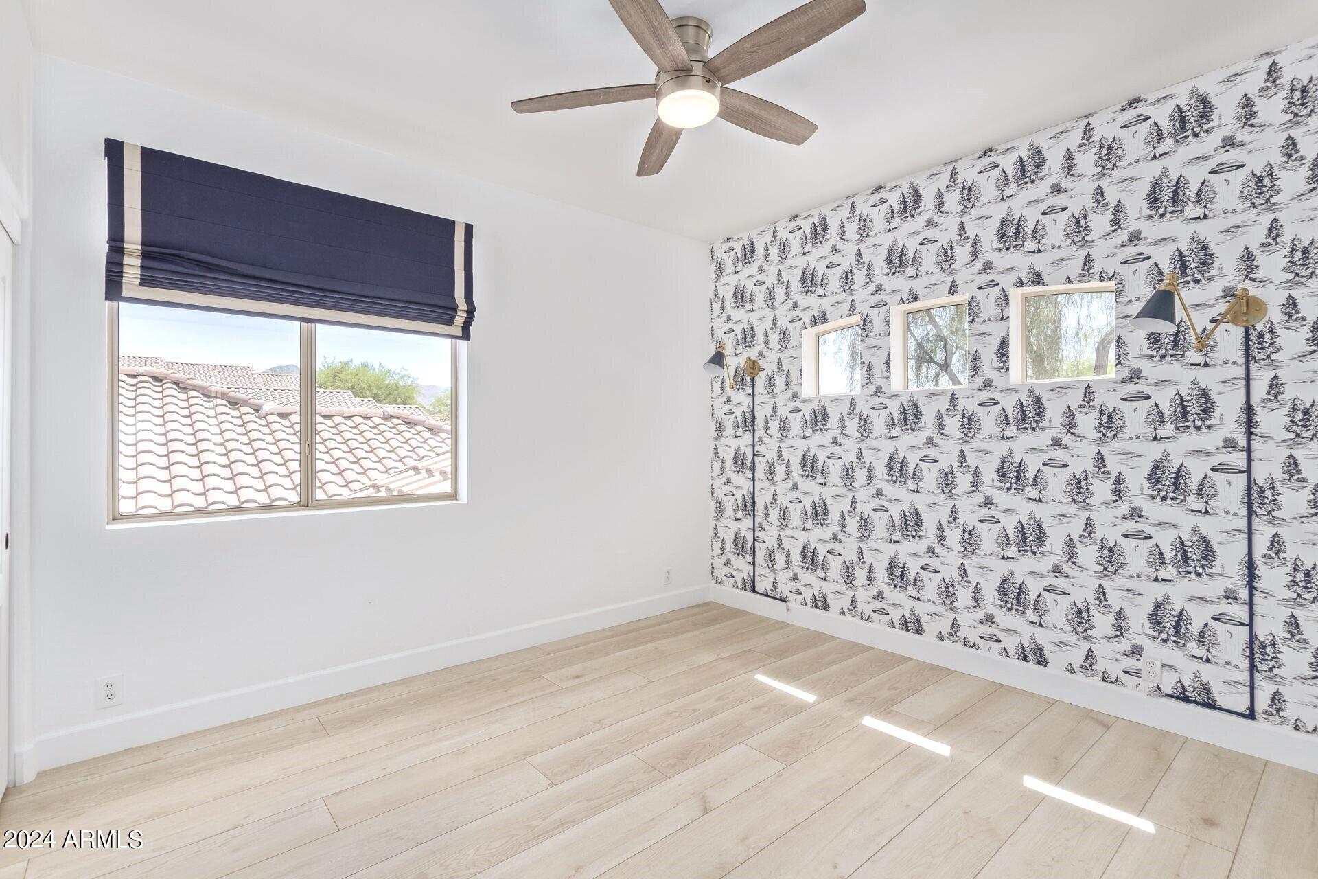 9026 E CASITAS DEL RIO Drive