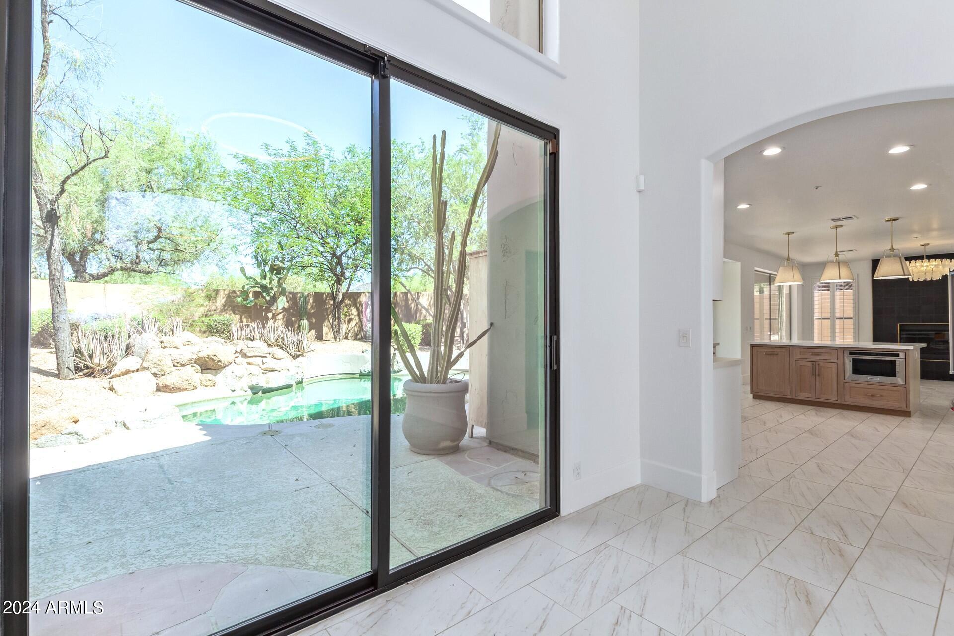 9026 E CASITAS DEL RIO Drive