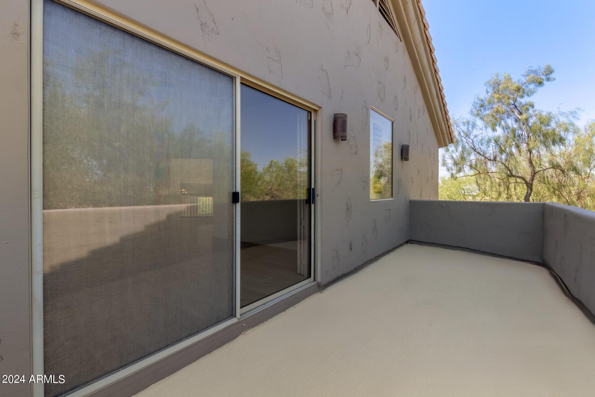 9026 E CASITAS DEL RIO Drive