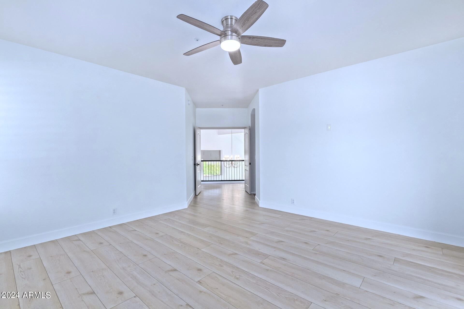 9026 E CASITAS DEL RIO Drive